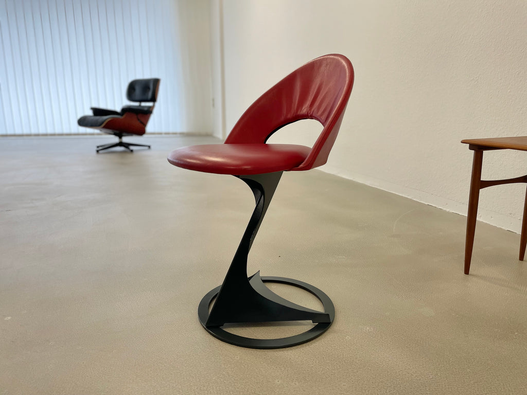 Santiago Calatrava - Tabourettli - Chair by de Sede + Onidia Lamp (1986)